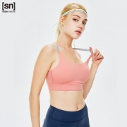 瑞士 SN 2021春夏新款 女透气高弹运动文胸 健身瑜伽上衣