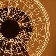 中国国家博物馆 斗转星移小夜灯 16*19.2*4.5cm
