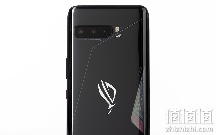 游戏手机谁更强！Lenovo 联想 拯救者Pro 决战ASUS ROG Phone 3