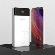 罗马仕 LT30 超大容量移动电源