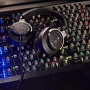 旗舰级 Audio-Technica 铁三角 ATH-M70X 专业监听耳机