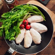 正大 鸡肉生鲜1kg 鸡翅中500g*2