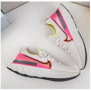 NIKE 耐克 REACT INFINITY RUN FK CD4372 女子运动跑鞋
