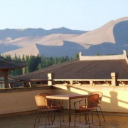 暑期、中秋节不加价 敦煌山庄 豪华房2晚含双早+接送