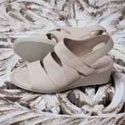 ECCO 爱步 Shape 35 型塑 女士罗马坡跟凉鞋 250153 37码