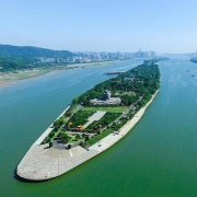 周末不加价 长沙瑜璟阁橘子洲 景观家庭套房2晚（含双早/晚餐等）