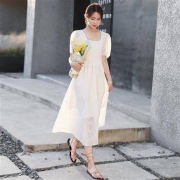 TERRE BLEUE  镂空方领 泡泡袖 连衣裙  X21PSX7031BA