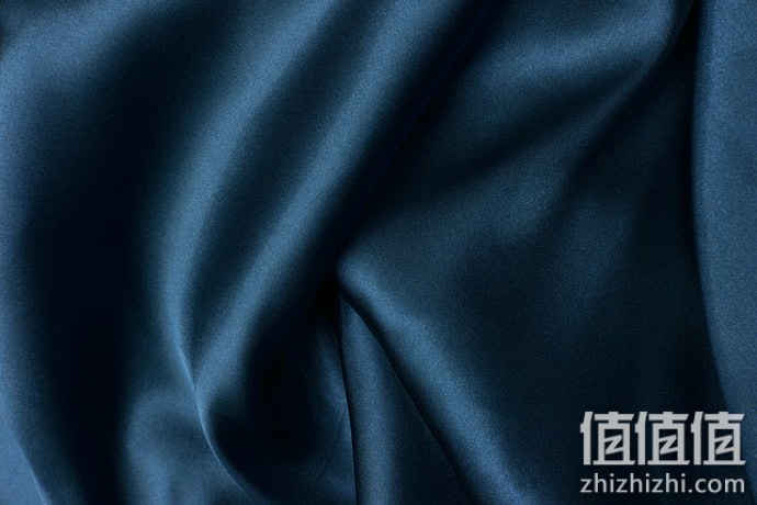 怎么选择男士围巾？男士围巾选购指南