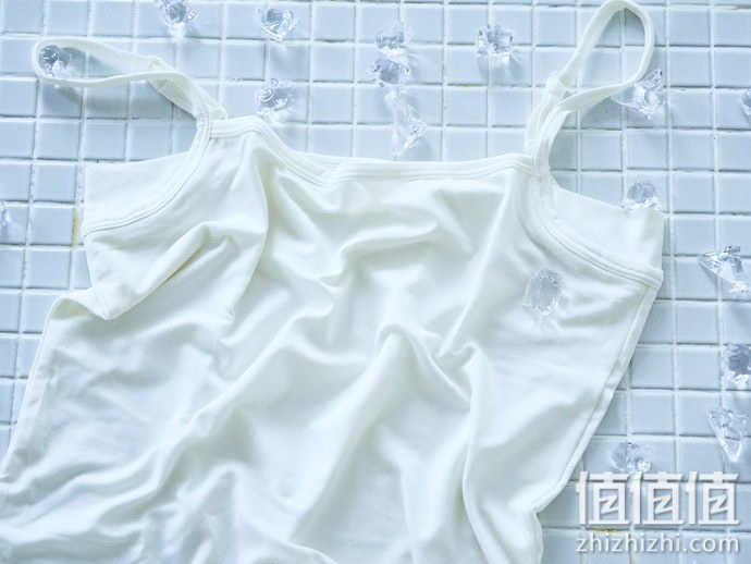 保持凉爽，女士清凉背心选购攻略