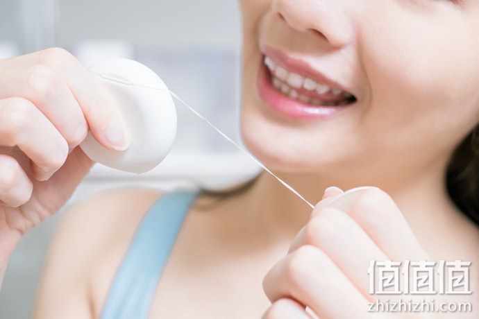 怎么选择牙线？牙线棒选购指南