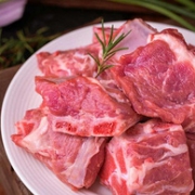 上市企业，麦当劳供应商，出口日本级：500g 龙大肉食 无颈猪前排