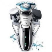 PHILIPS 飞利浦 S6011 电动剃须刀