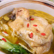 嫩滑多汁！DOYOO 大用 三黄鸡 830g