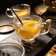 24日0点：SHI LI FENG ZHEN 十里峰镇 复古浮雕刻花玻璃杯 450ML 2只装