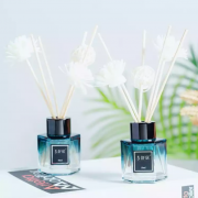京东极速版：舒居 北欧风藤条无火香薰 50ml 英国梨小苍兰