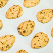 疯狂饼干城 蔬菜小饼干 整箱散装 800g*1箱