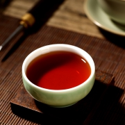 盛世传奇普洱茶熟茶茶饼 200g