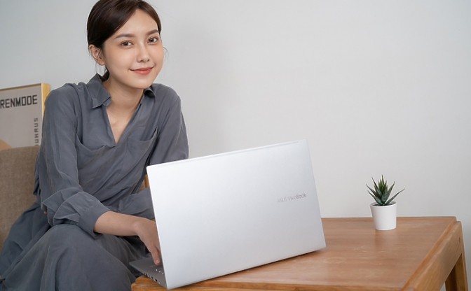 ASUS 华硕 VivoBook15 X 11代酷睿 15.6英寸窄边框新品轻薄笔记本电脑 耀夜黑 11代i5 16G 512G 锐炬显卡