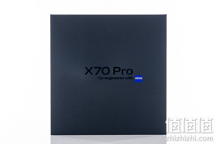 vivo X70 Pro 评测报告 | 美照唾手可得 影像旗舰当之无愧