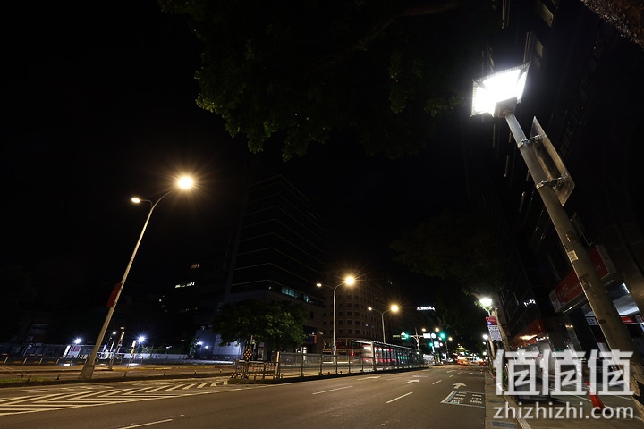 Canon RF 14-35mm f/4L IS USM 体验报告｜不仅更广更稳 还有0.38x近摄能力