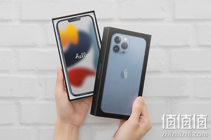 4款iPhone 13开箱动手玩 内外有这些细节改变
