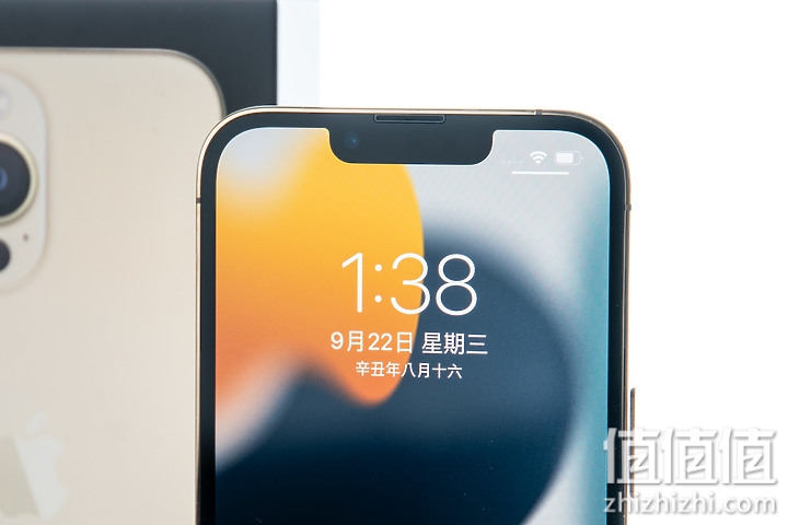 4款iPhone 13开箱动手玩 内外有这些细节改变