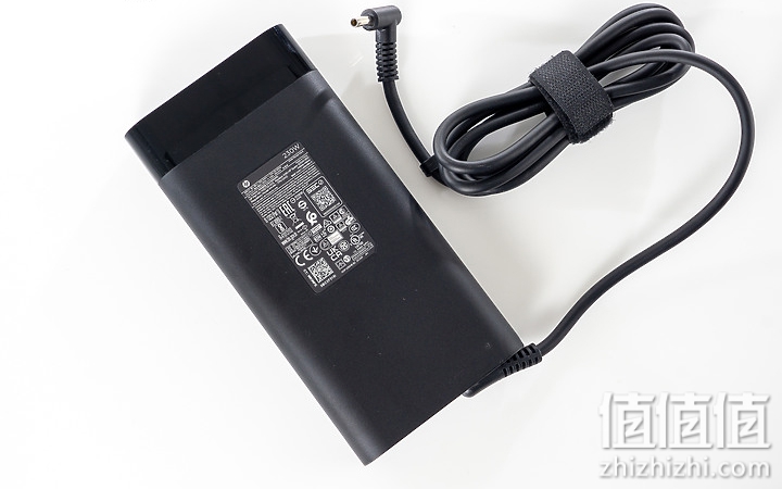 HP 惠普 暗影精灵7 体验报告：屏幕加大，性能再升级