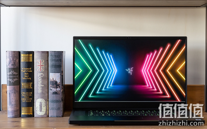 Razer 雷蛇 灵刃17游戏本评测：硬件与散热升级带来强大性能