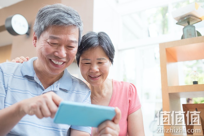 长辈用手机怎么选购？老人机挑选技巧