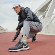 NIKE 耐克 RUN SWIFT 男子缓震跑步鞋