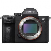 PLUS会员、双11预售： SONY 索尼 Alpha 7 III 全画幅 微单相机 黑色 单机身