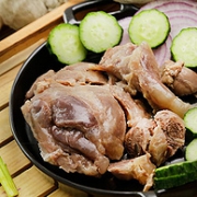 开袋即食，配料只有羊肉、水和盐：200gx4袋 恒都 清水羊肉