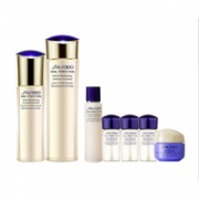 SHISEIDO 资生堂 悦薇珀翡水乳套装（赠亮肤水 75ml+亮肤乳15ml*3+焕白霜15ml）