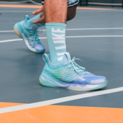 20日20点：ANTA 安踏 kt6 low 汤普森 112121102 男款实战篮球鞋