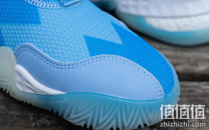 Adidas Trae Young 1 开箱分享：前卫造型、掀起新世代浪潮！