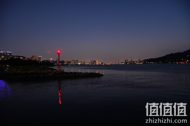 Tamron 18-300mm f/3.5-6.3 DiIII-A VC VXD评测：一镜走天下 便携与画质全都有