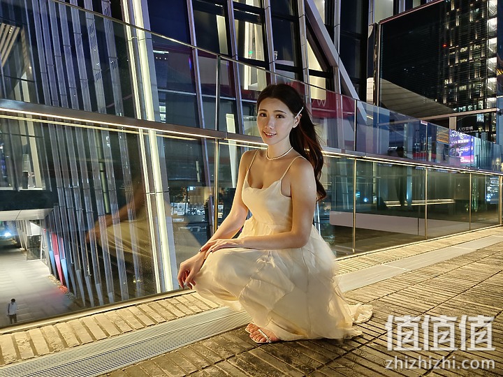 OPPO Reno6 Pro / vivo X70 比较 | 轻旗舰的拍照之争