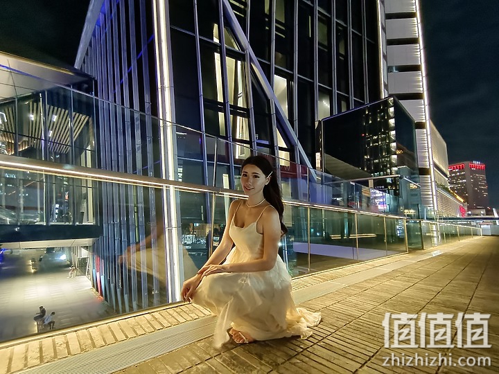 OPPO Reno6 Pro / vivo X70 比较 | 轻旗舰的拍照之争