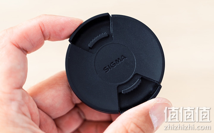 Sigma 18-50mm f/2.8 DC DN Contemporary 评测：290g的副厂镜皇就是香！