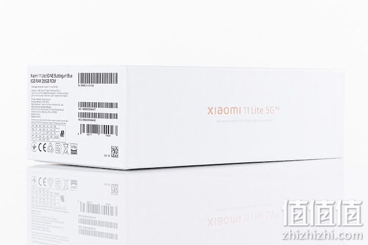 小米11青春版评测：时尚造型、极致轻巧的中端之选