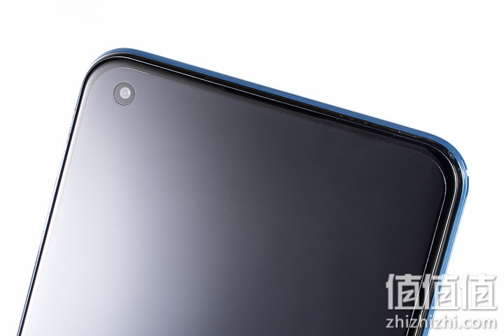 小米11青春版评测：时尚造型、极致轻巧的中端之选
