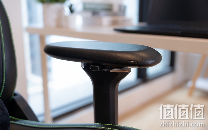 Razer Enki 水神电竞椅体验：适应各种环境的舒适乘坐体验！