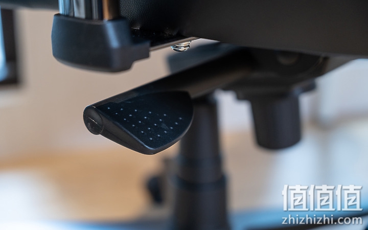 Razer Enki 水神电竞椅体验：适应各种环境的舒适乘坐体验！