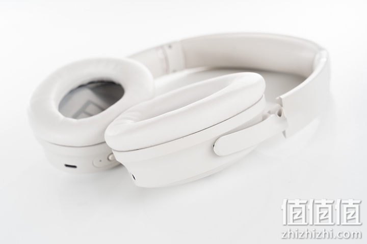 Bose QuietComfort 45 评测：承袭传奇 再创经典
