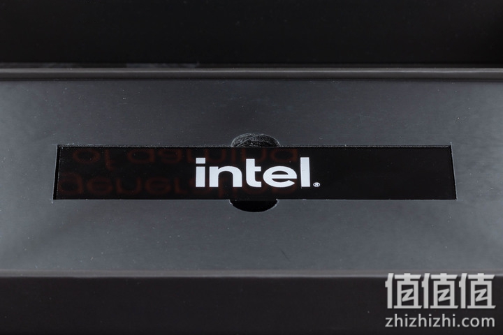 Intel 正式发布第12代Core 处理器 大小核混搭冲上性能高峰