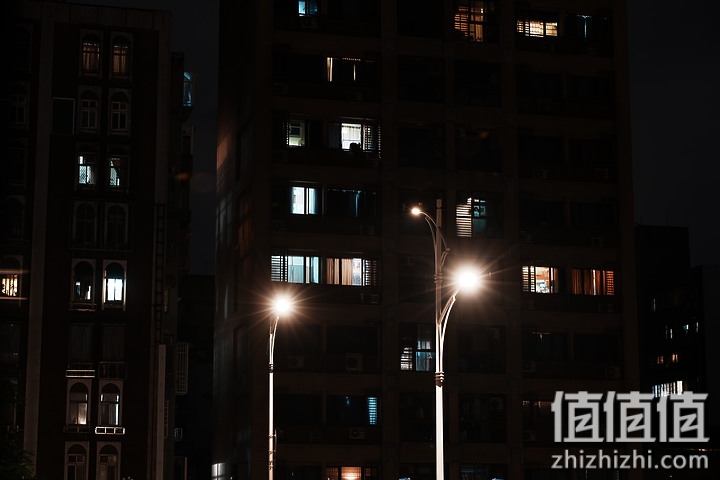Tamron 28-75mm F/2.8 Di III VXD G2 新旧对决：对焦提升、散景表现更优异！