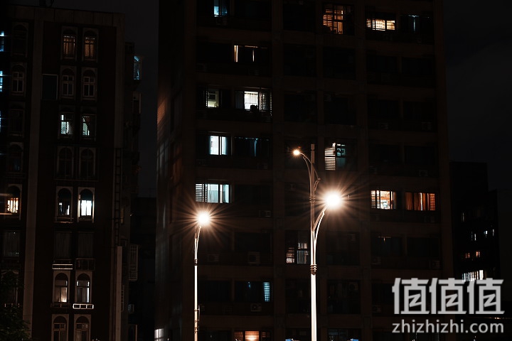 Tamron 28-75mm F/2.8 Di III VXD G2 新旧对决：对焦提升、散景表现更优异！