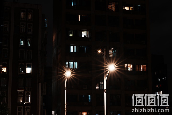 Tamron 28-75mm F/2.8 Di III VXD G2 新旧对决：对焦提升、散景表现更优异！