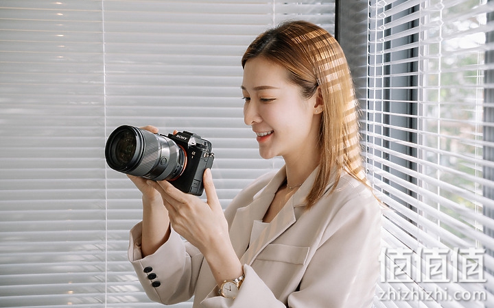 Tamron 28-75mm F/2.8 Di III VXD G2 新旧对决：对焦提升、散景表现更优异！