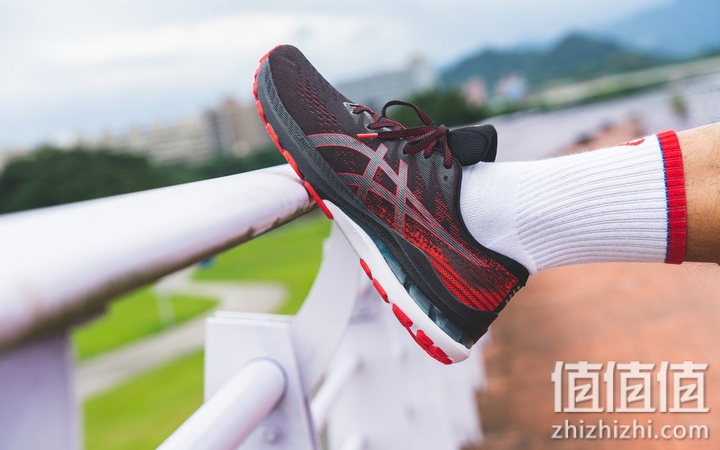 ASICS GEL-KAYANO 28评测：极致的支撑、极致的稳定